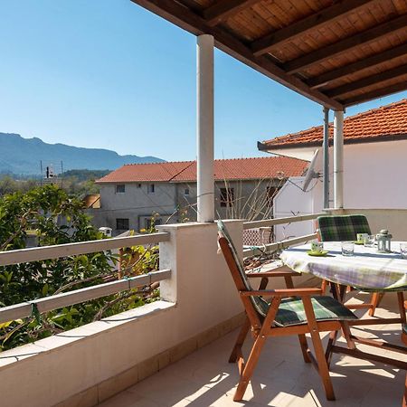 Apartments By The Sea Jelsa, Hvar - 11319 Jelsa  Exterior photo